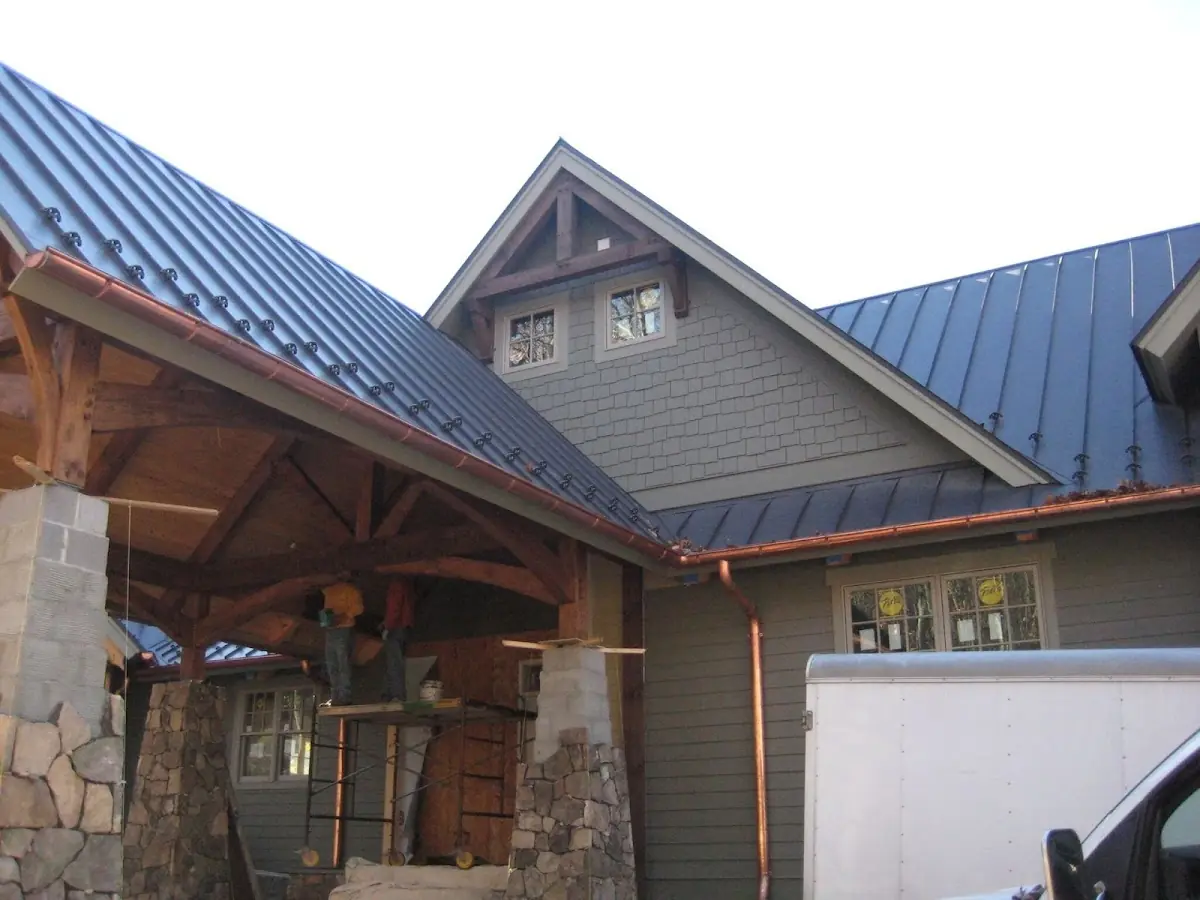 Craftsman Roofing team delivering quality roofing work in Brookhaven